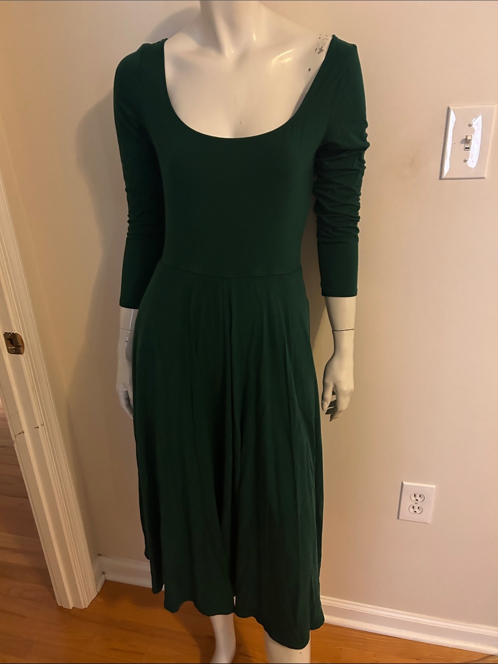 Reformation Forest Green Scoop Neck Long Sleeve Midi Dress